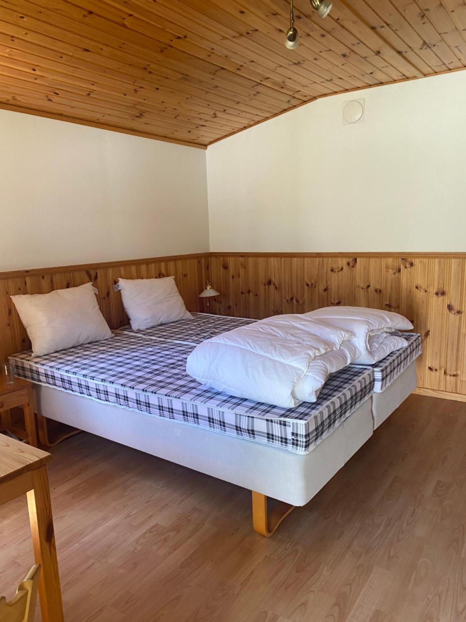 Naer Golfklubb Stugbyn Ξενοδοχείο Ljugarn Εξωτερικό φωτογραφία